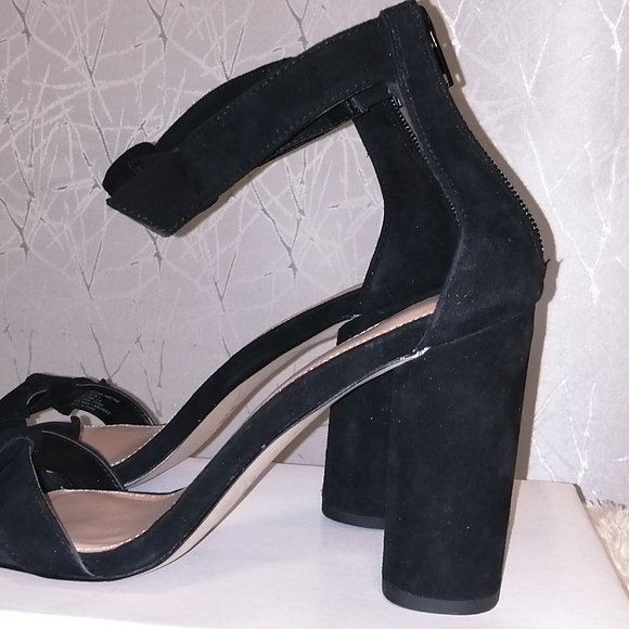 BCBGeneration block heel sandals - Picture 9 of 12